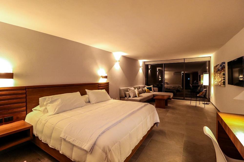 Villa Internacional Hotel & Club Cuernavaca Extérieur photo