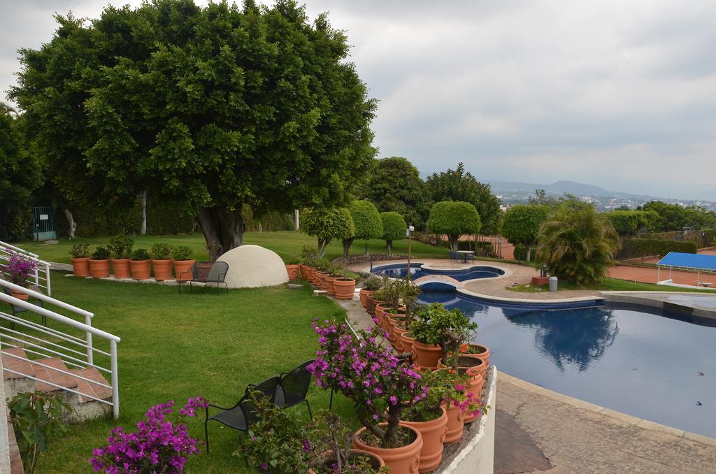 Villa Internacional Hotel & Club Cuernavaca Extérieur photo
